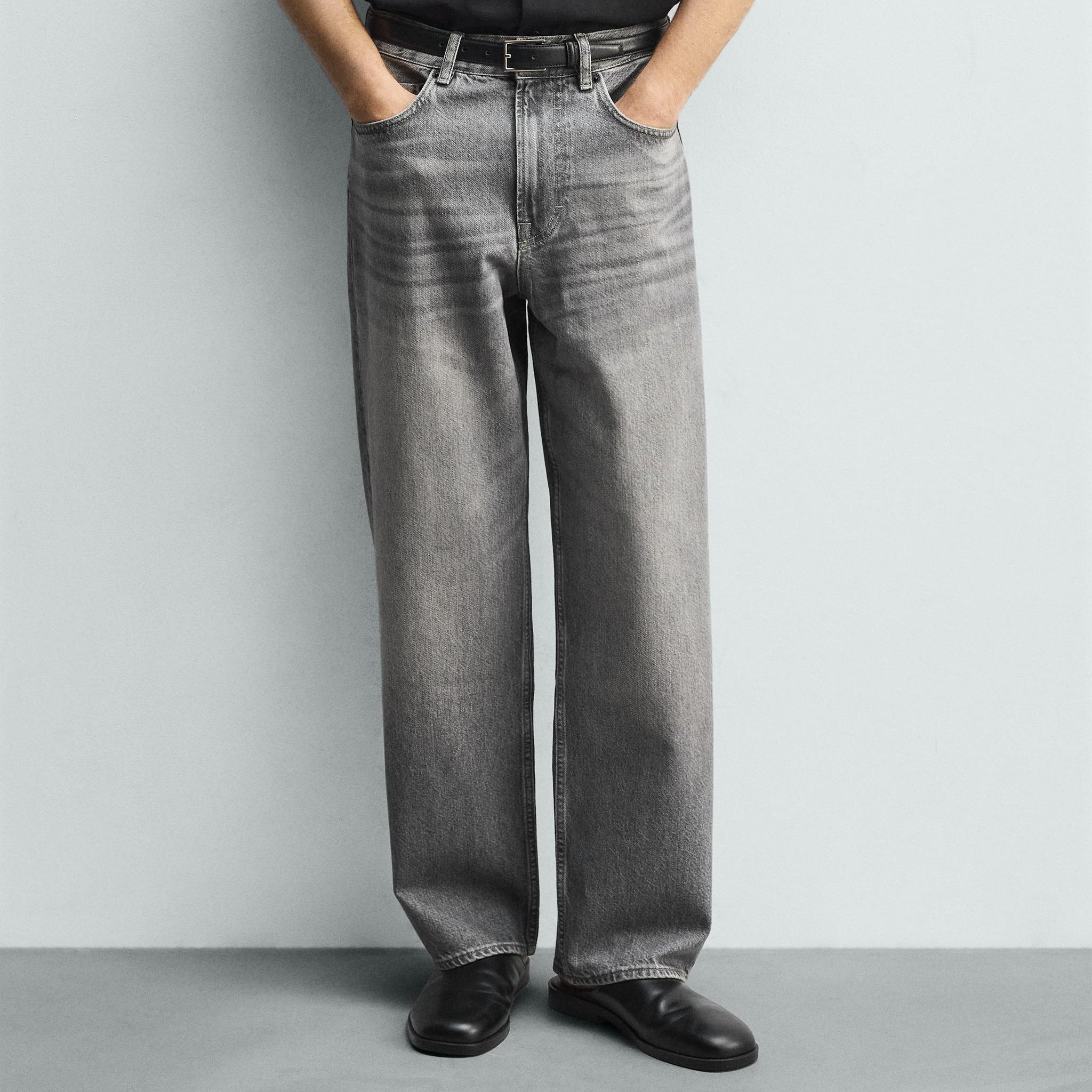 STRAIGHT-LEG JEANS Secondary image