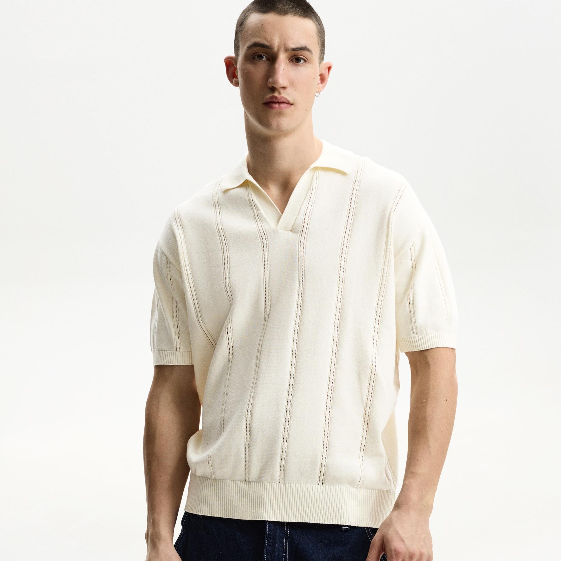 Textured short sleeve polo shirt Main image